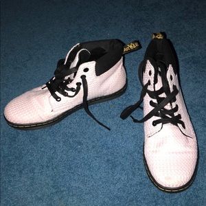 Size 7 Doc Martens worn once, excellent condition!